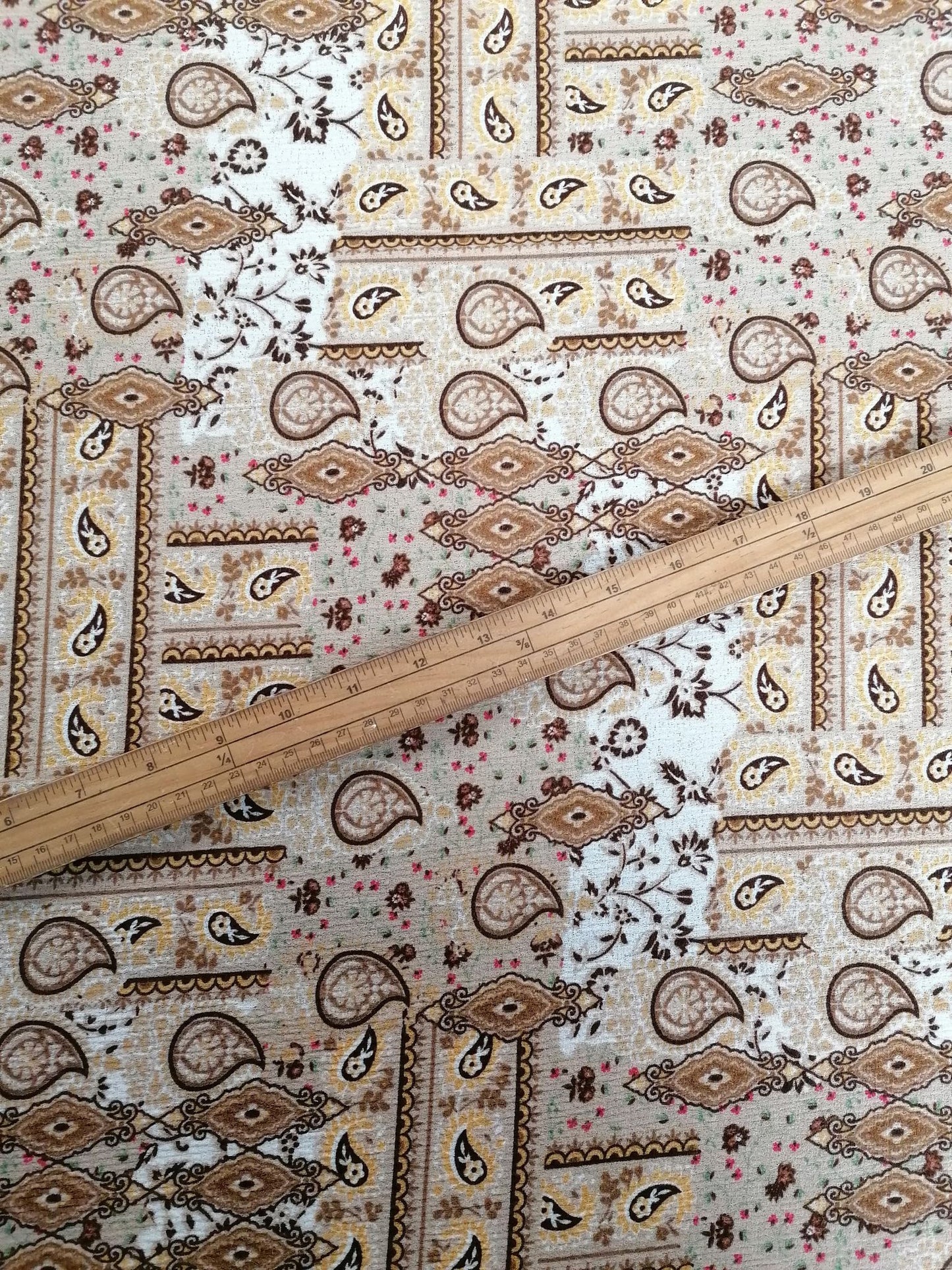 Polyester Crepe - Brown/Mustard - 50" Wide - Sold By The Metre