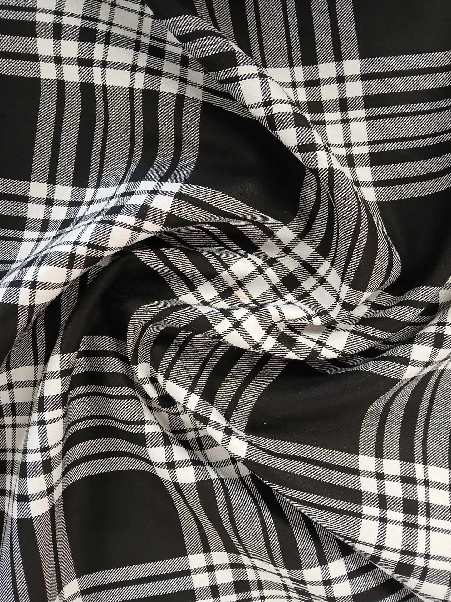 Poly Viscose 65/35 - Black/White - 60" Wide - Sold By the Metre