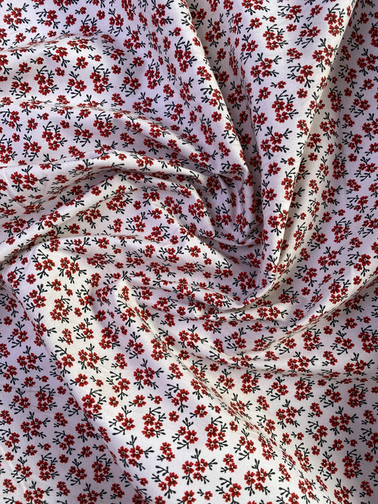 64% Cotton 30% Poly 6% Lycra - Red/Green/White - 51" Wide - Sold By The Metre