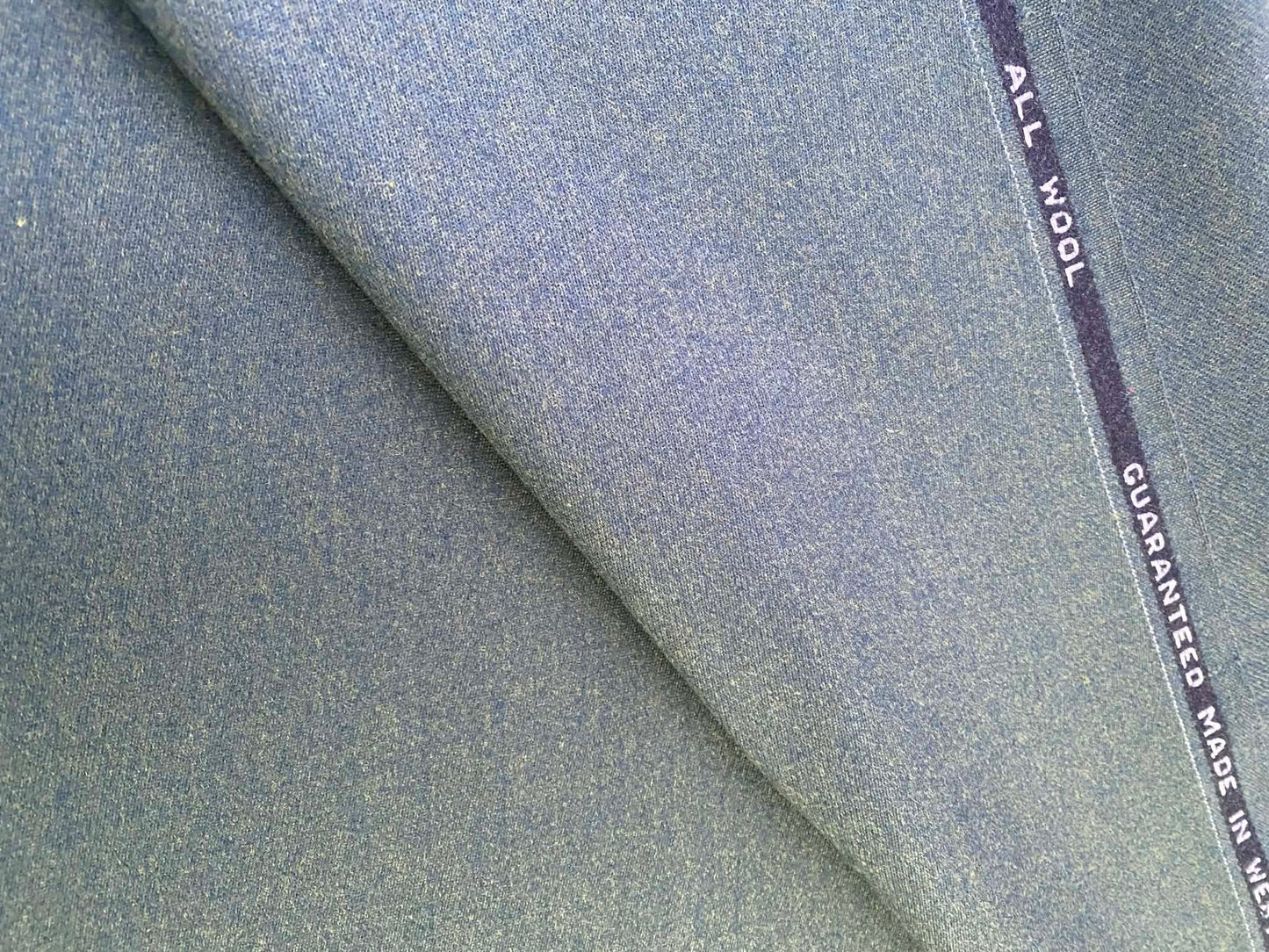 100% Wool Fabric - Brown - 30" Wide - Traditional Tailoring & Heritage Quality - £5.99/m