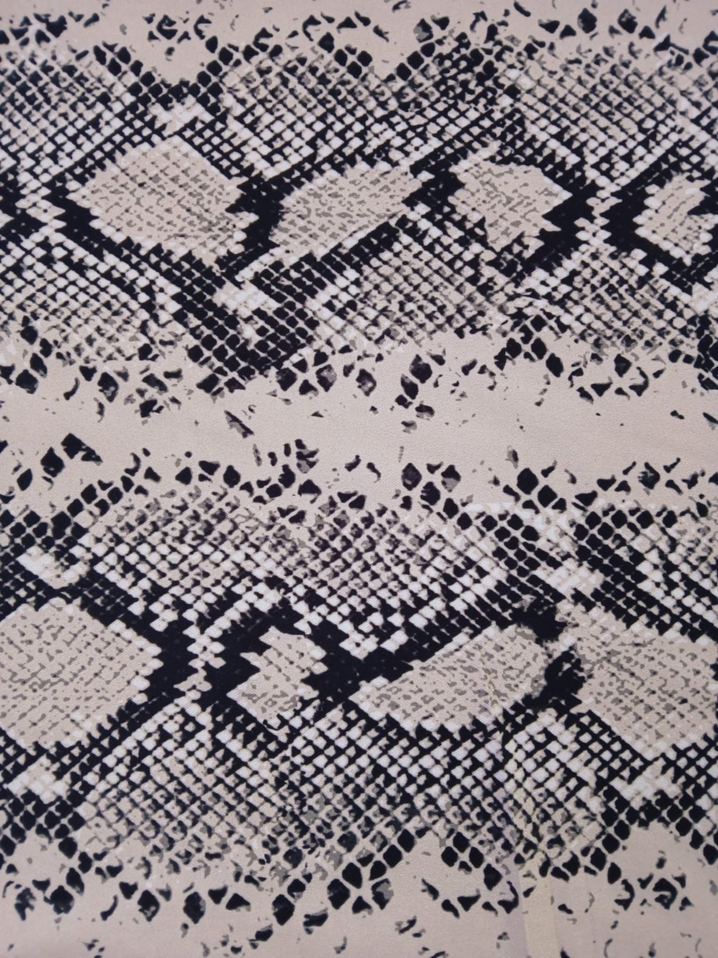 Viscose - Snakeskin - Beige/Black/White - 59" Wide - Sold By The Metre