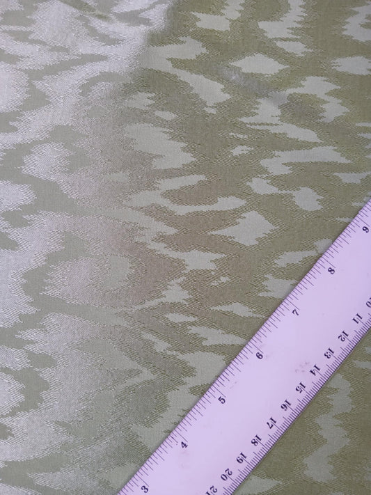 River Island - Satin Viscose Jacquard - Pink - 60" Wide - Sold By The Metre