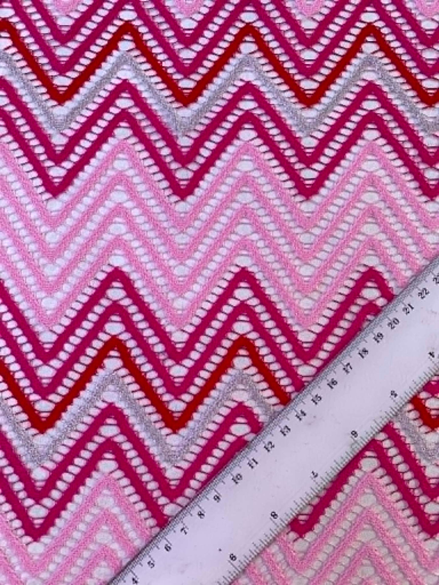 Missoni Inspired Zigzag Knit Lace Fabric - 57" Wide - Pink, Red & Silver Metallic Chevron Stretch - £2.99/m