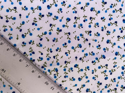 64% Cotton 30% Poly 6% Lycra - Blue/Green/White - 51"Wide - Sold By The Metre