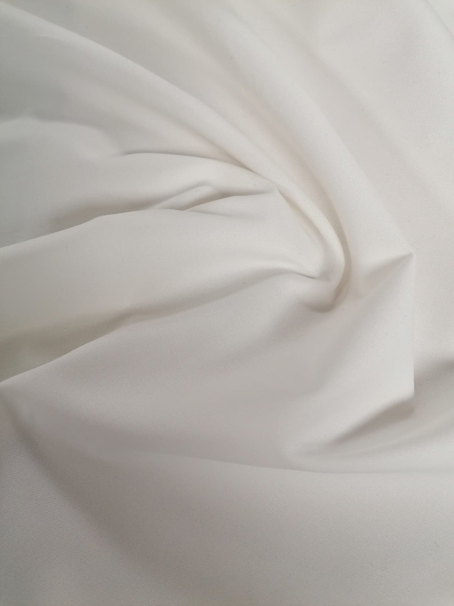 Cotton Sateen - Ivory - 62" Wide - Sold By The Metre