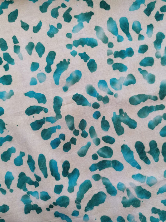 100% Cotton - Crafting & Quilting - Cream/Turquoise/Teal - 44" Wide - Sold By the Metre