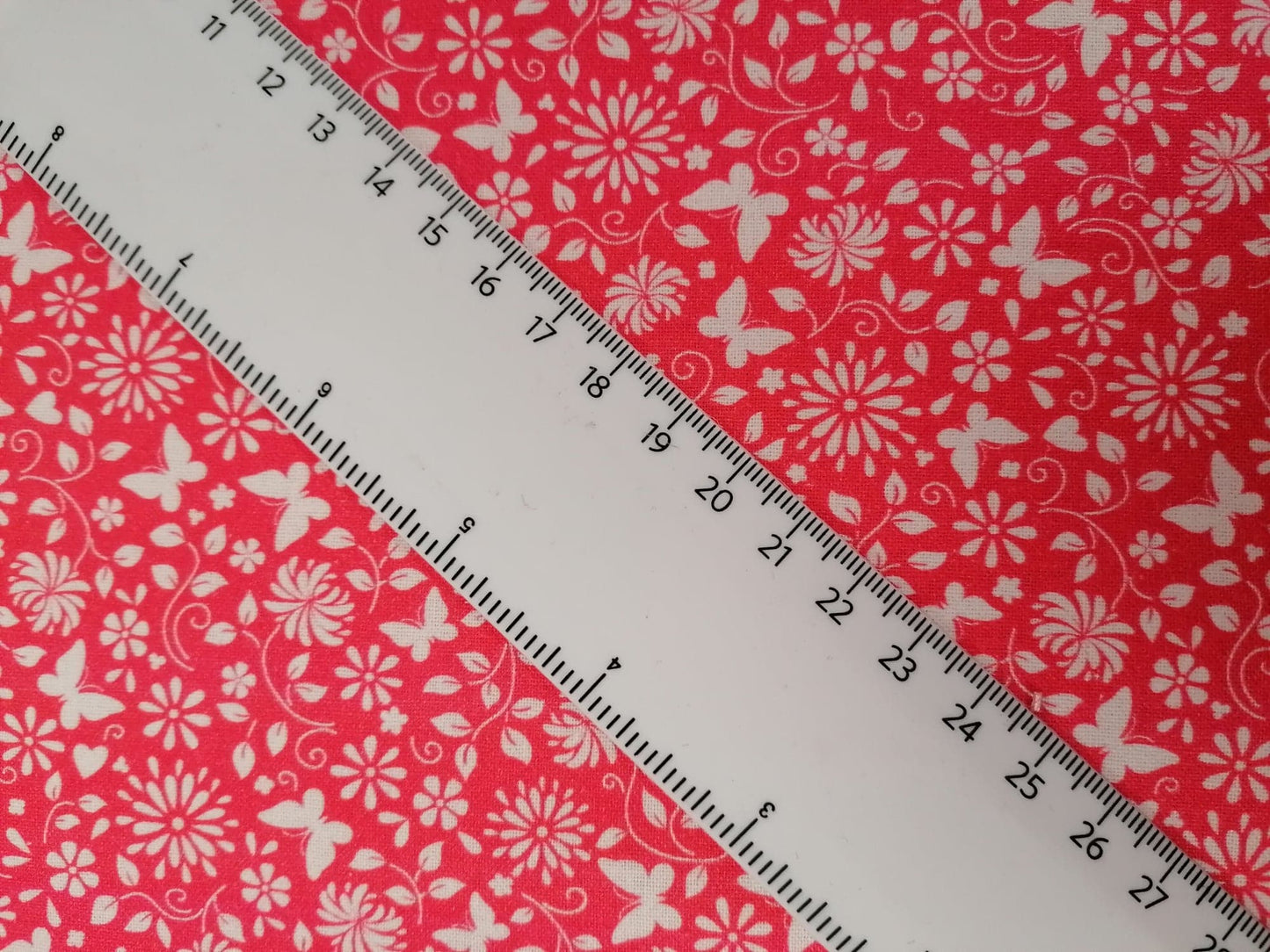 100% Cotton - Crafting & Quilting - Butterflies - Pink/White - 44" Wide - Sold By the Metre