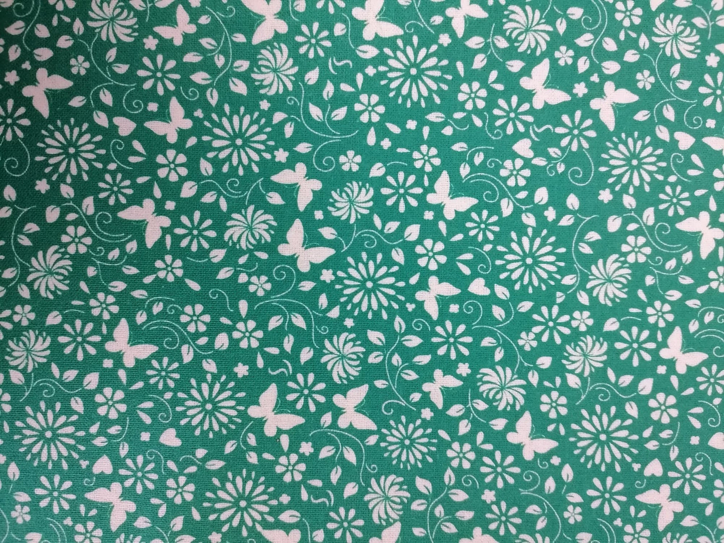 100% Cotton - Crafting & Quilting - Butterflies - Green/White - 44" Wide - Sold By the Metre