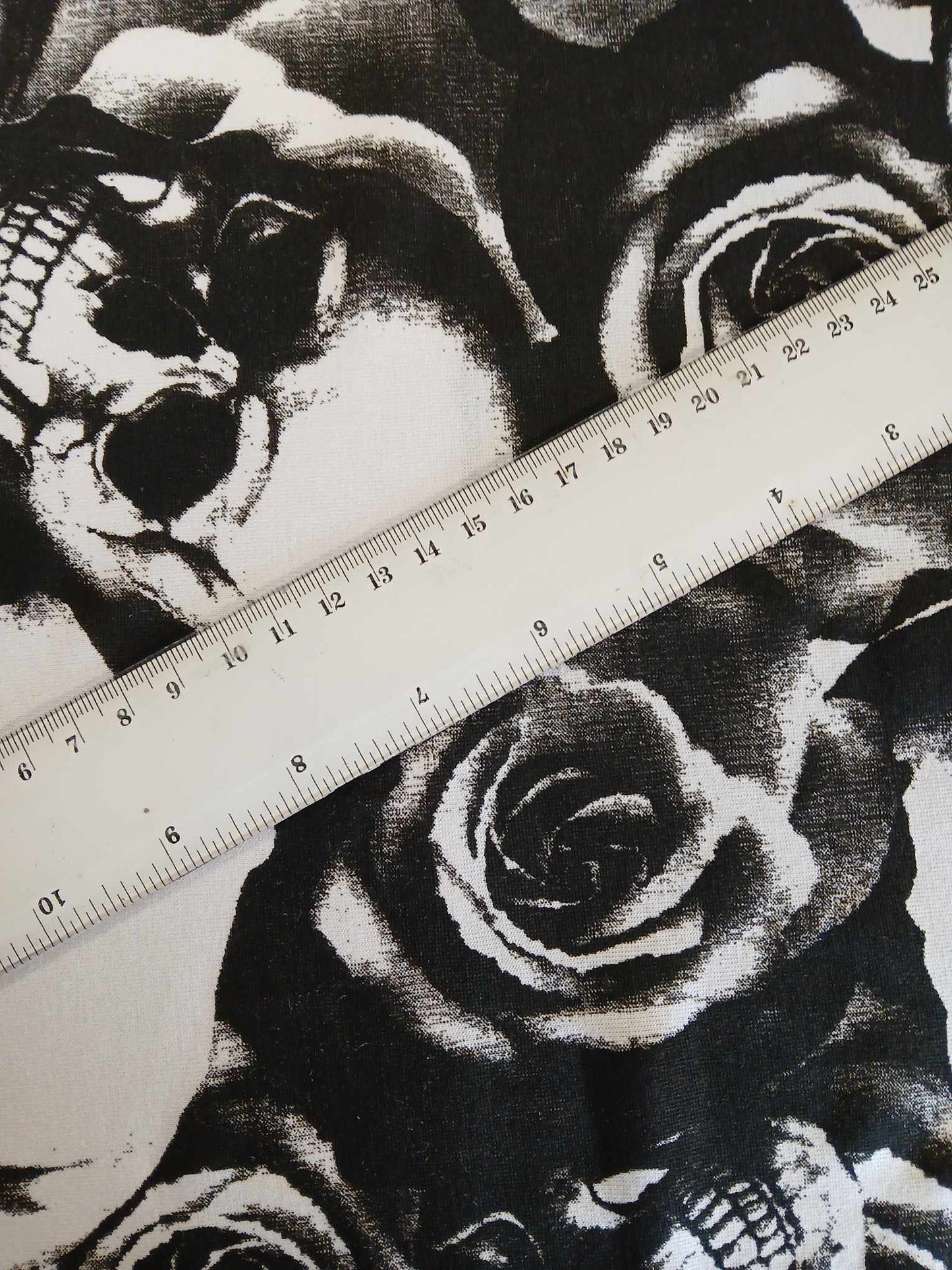 Cotton Lycra - Skulls - Black/White - 59" Wide - Sold By The Metre