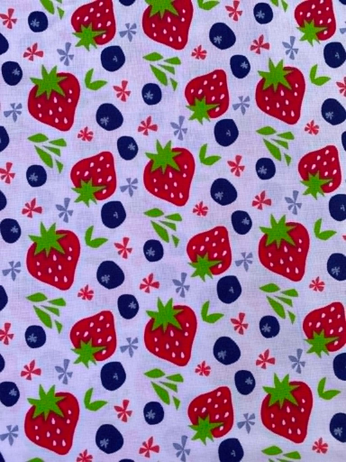 White Strawberry & Blueberry 100% Cotton Fabric - Summer Berry - 44" Wide By The Metre